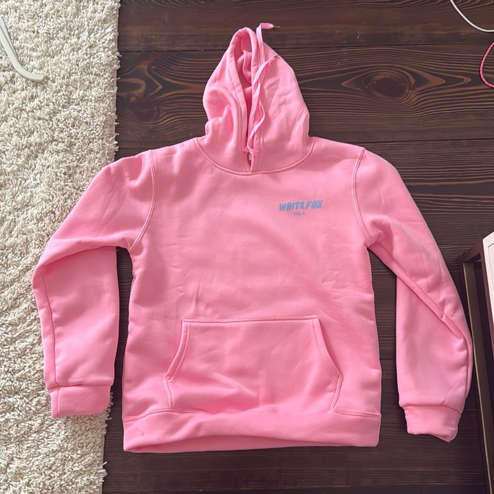 WHITE FOX HOODIE